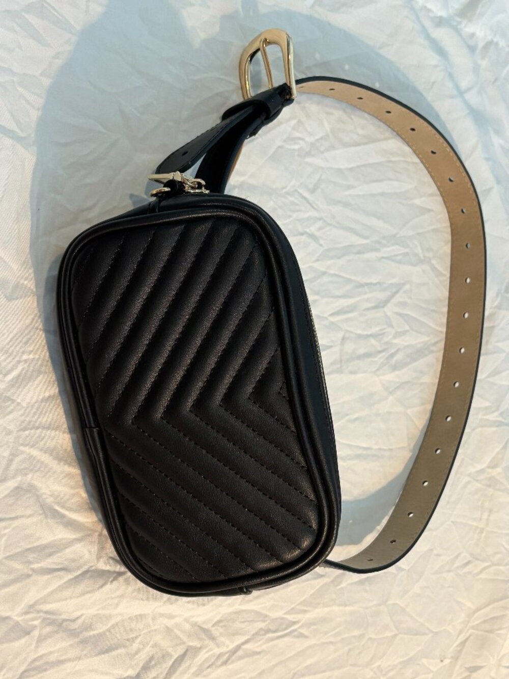 Steve Madden Black Chevron Quilted Convertible Belt Bag Fanny Pack